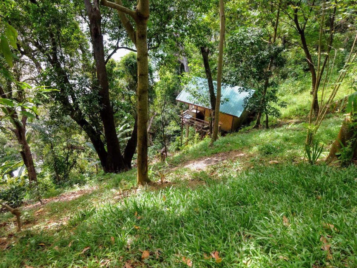 Camp Talusi Hills Overlooking El Nido Exterior foto